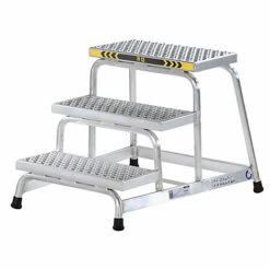 EUROKRAFTPRO Günzburger Steigtechnik Montagetritt, Rutschhemmend, Trittfläche 550 X 300 Mm, 1 8 EUROKRAFTPRO Günzburger Steigtechnik Montagetritt, Rutschhemmend, Trittfläche 550 X 300 Mm, 1 -Leitern Verkaufsladen 15631100 4