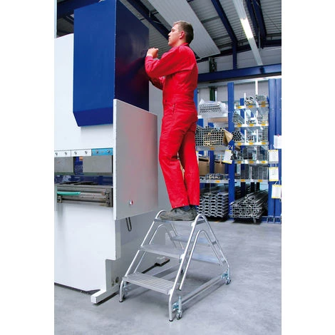 GÜNZBURGER STEIGTECHNIK Günzburger Aluminium Arbeitspodest 2x2 Stufen 2 GÜNZBURGER STEIGTECHNIK Günzburger Aluminium Arbeitspodest 2x2 Stufen – Bild 2