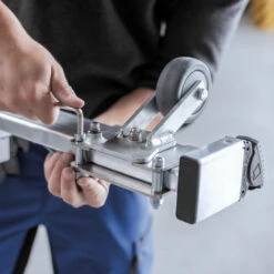 G&UUML;NZBURGER STEIGTECHNIK Günzburger Nachrüstset "roll-bar" Für Standard- Nachrüst- Traverse -Leitern Verkaufsladen 17405863 3