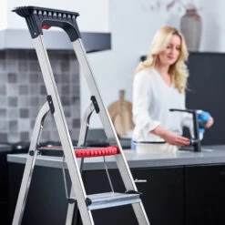 Altrex Double Decker Haushalts-Stufenleiter 5 Stufen 7 Altrex Double Decker Haushalts-Stufenleiter 5 Stufen -Leitern Verkaufsladen 17985056 4