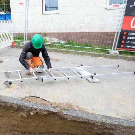 GÜNZBURGER STEIGTECHNIK Günzburger Stufen-Baugrubenleiter 2,25m Mit 4 Stufen Mit Handlauf 3 GÜNZBURGER STEIGTECHNIK Günzburger Stufen-Baugrubenleiter 2,25m Mit 4 Stufen Mit Handlauf – Bild 3