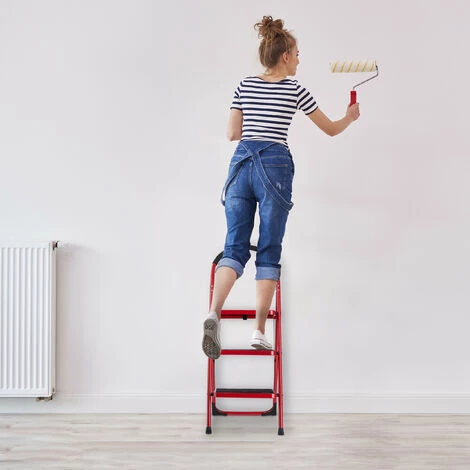 Relaxdays Trittleiter, Klappbare Haushaltsleiter, 3 Stufen, Bis 150 Kg, Stufenleiter Mit Haltegriff, Stahl, Weiß/schwarz 4 Relaxdays Trittleiter, Klappbare Haushaltsleiter, 3 Stufen, Bis 150 Kg, Stufenleiter Mit Haltegriff, Stahl, Weiß/schwarz – Bild 4