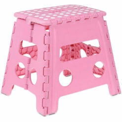 Relaxdays Tritthocker, Klappbar, Rutschfest, 120 Kg Belastbar, Tragegriff, Klapphocker, HxBxT: 32,5 X 37 X 30 Cm, Pink
