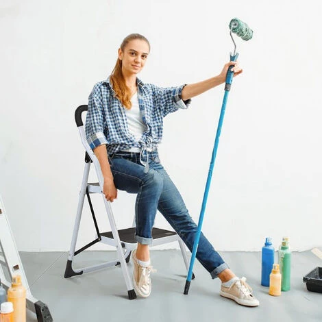 LIFCAUSAL Klappbarer Trittleiter Mit 2 Stufen, Mit Rutschfestem, Robustem Und Breitem Pedal, 330 Lbs Kapazität, Vielseitig Verwendbar Für Zuhause Und Küche, Platzsparend 2 LIFCAUSAL Klappbarer Trittleiter Mit 2 Stufen, Mit Rutschfestem, Robustem Und Breitem Pedal, 330 Lbs Kapazität, Vielseitig Verwendbar Für Zuhause Und Küche, Platzsparend – Bild 2