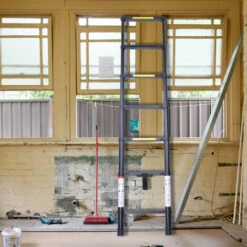 PETITES ECREVISSES Professional Teleskopleiter 2M Schwarze Multifunktionale Ausziehbar Aluleiter Maximale Belastung 150kg Für Bauarbeiten Wartung Kommissionierung -Leitern Verkaufsladen 60934495 5