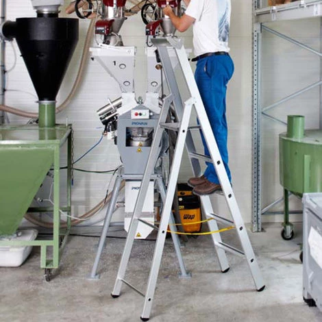 Zarges Gebördelte Stehleiter Saferstep S Eloxiert 10 Stufen 2 Zarges Gebördelte Stehleiter Saferstep S Eloxiert 10 Stufen – Bild 2